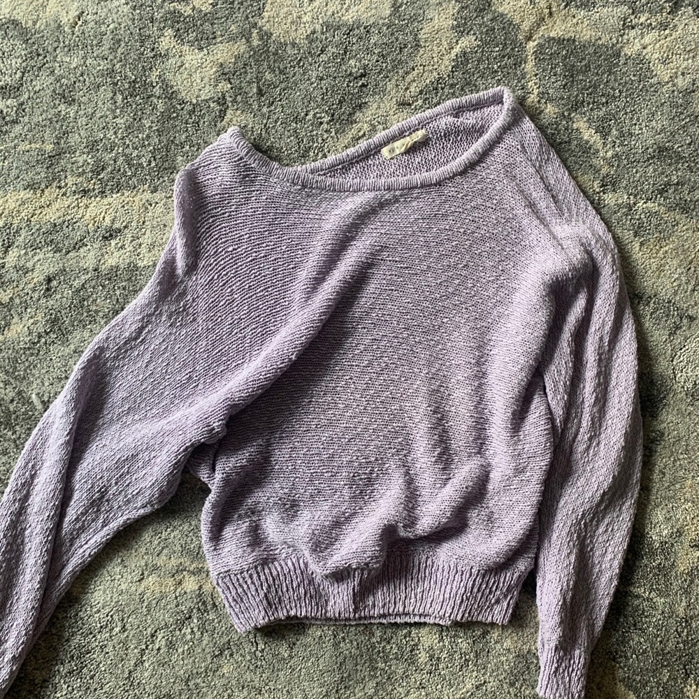 LA hearts sweater